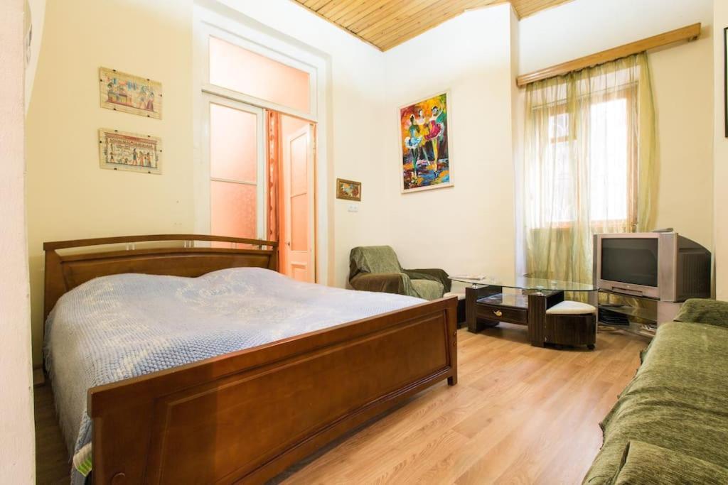 Nataly Apartament-Old Tbilisi Center Zewnętrze zdjęcie